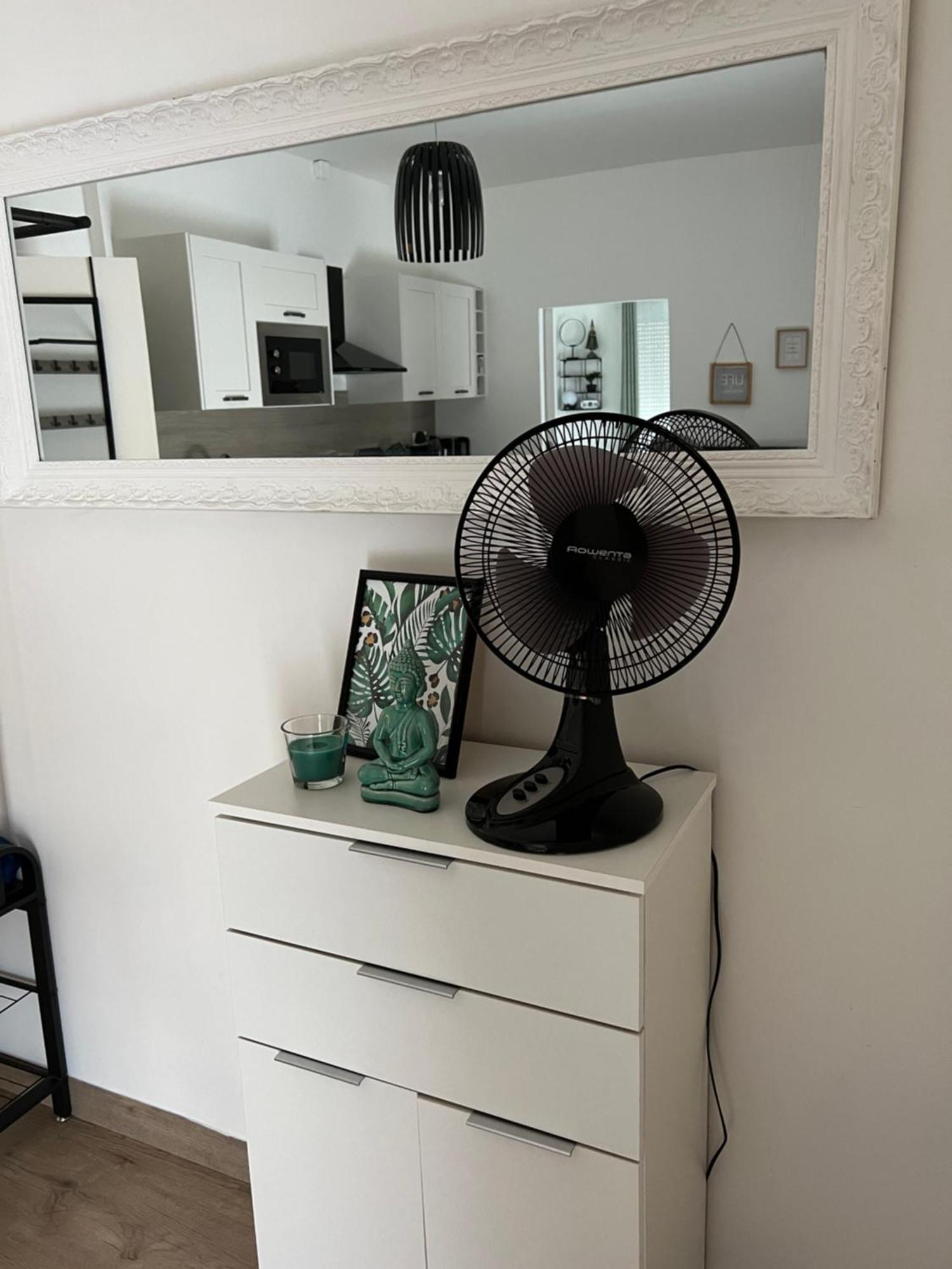 Cosy Loire, T2 Neuf, Front De Loire ,Vue Cathedrale,5Min A Pied Centre Ville Et Parking Prive Orleans Exterior photo